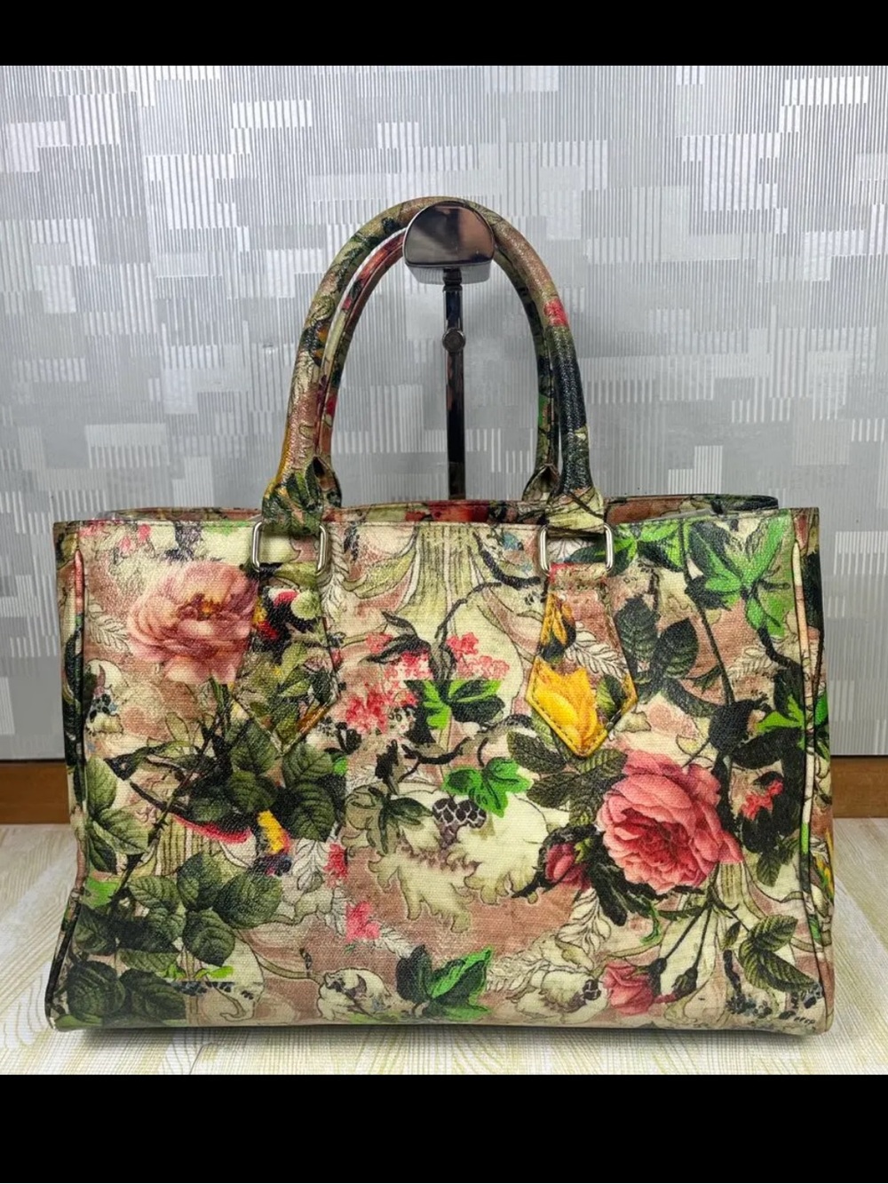 Rare Vivienne Westwood Floral Print Leather Structured Tote Bag - Picture 3 of 11